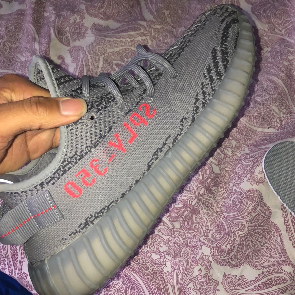 Yeezy bulga 2.0